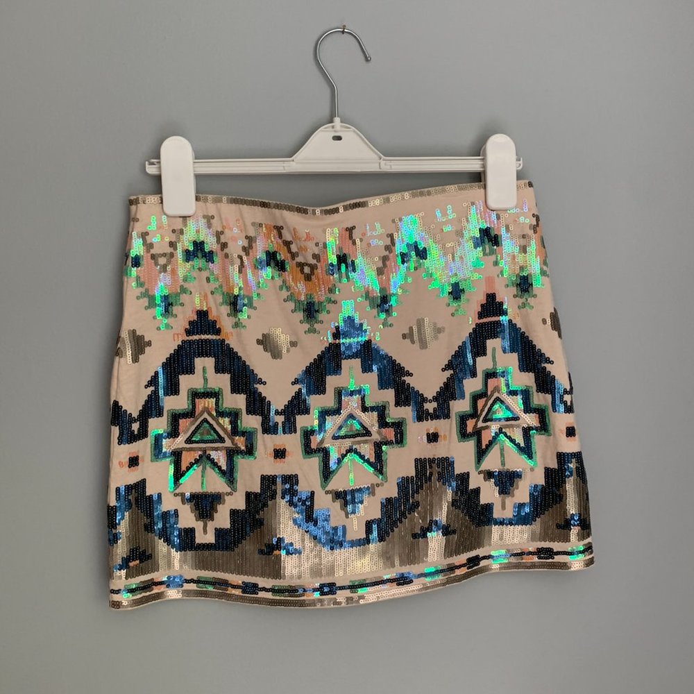 Express Sequin Aztec Skirt, M